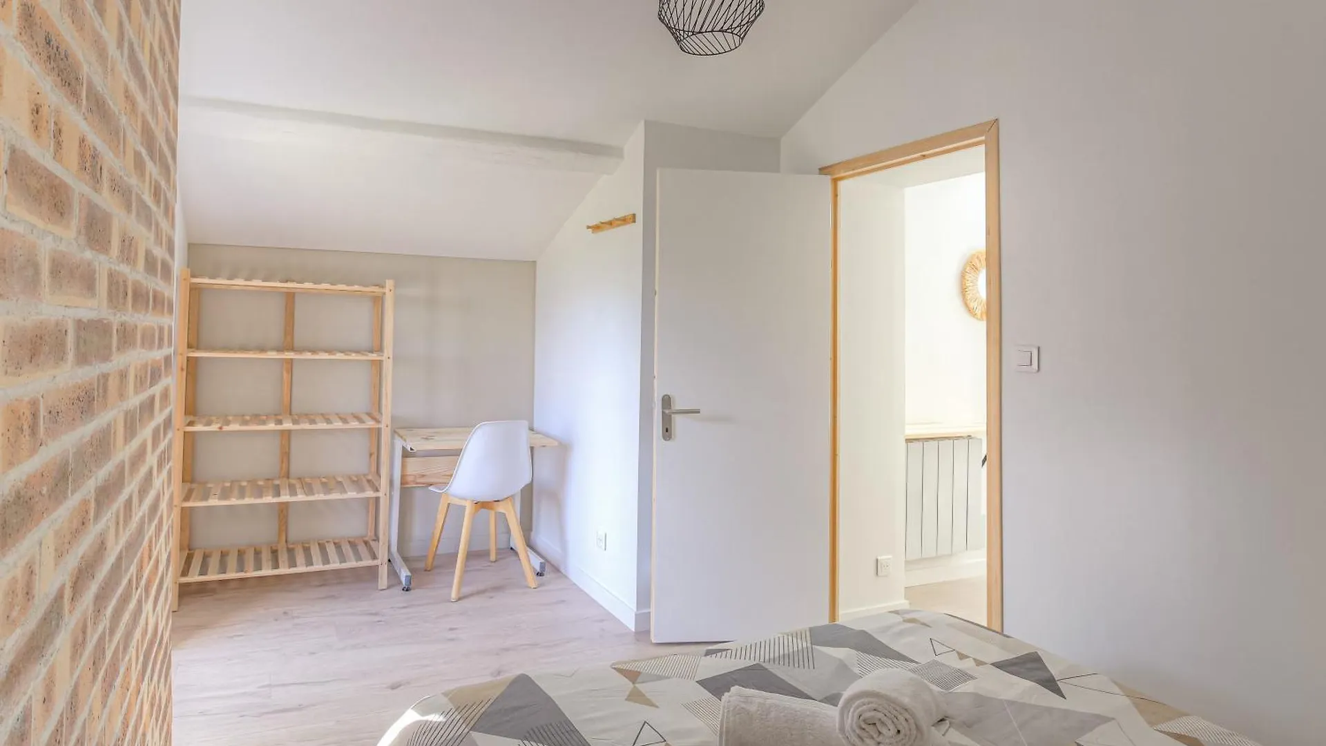 New Maison Au Coeur Des Vignes Charentay France
