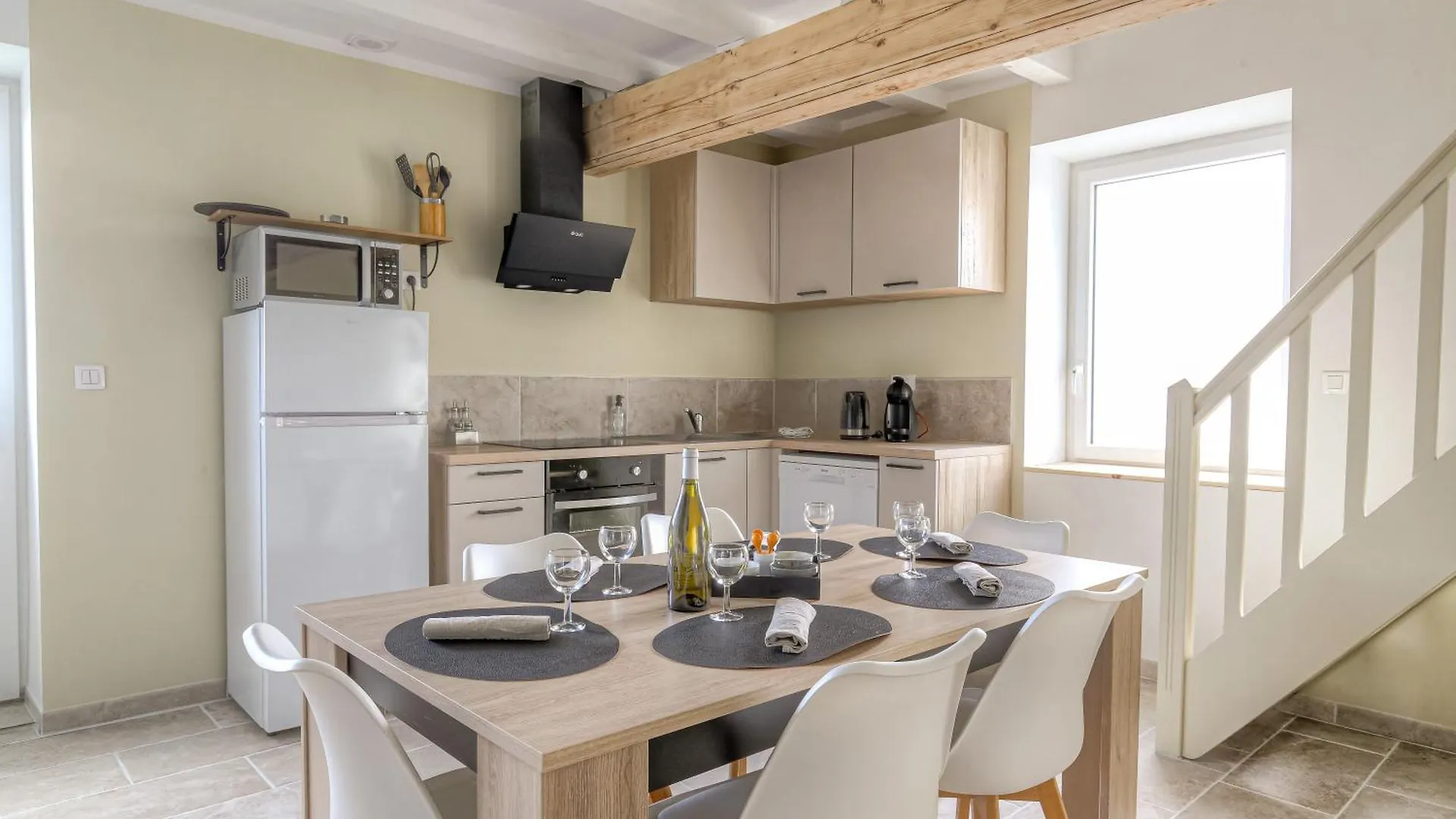 New Maison Au Coeur Des Vignes Charentay France